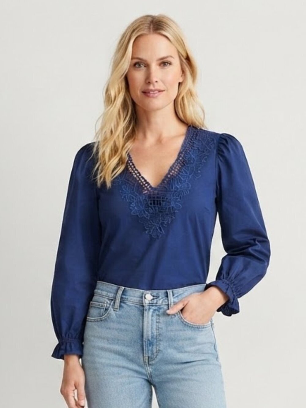 J. Crew V-Neck Eyelet Trim Cotton Long Sleeve Top Navy Size M